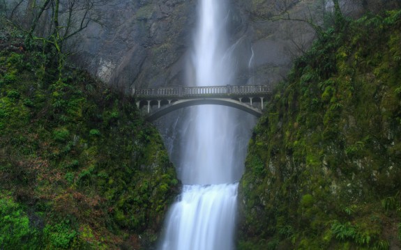 Multnomah falls
